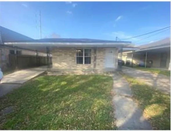 $1,500 | 243 14th Street, New Orleans, LA 70124