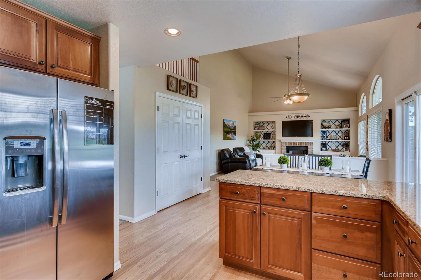 10117 Silver Maple Road Highlands Ranch, CO 80129 - Photo 6 of 29 Gallery Image 6