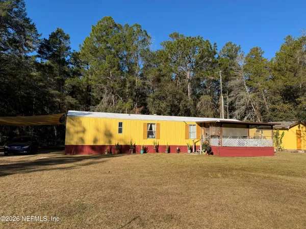 $138,825 | 1005 Selma Avenue, Interlachen, FL 32148