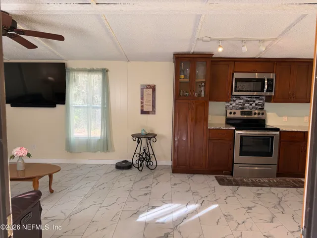 $135,000 | 1005 Selma Avenue, Interlachen, FL 32148
