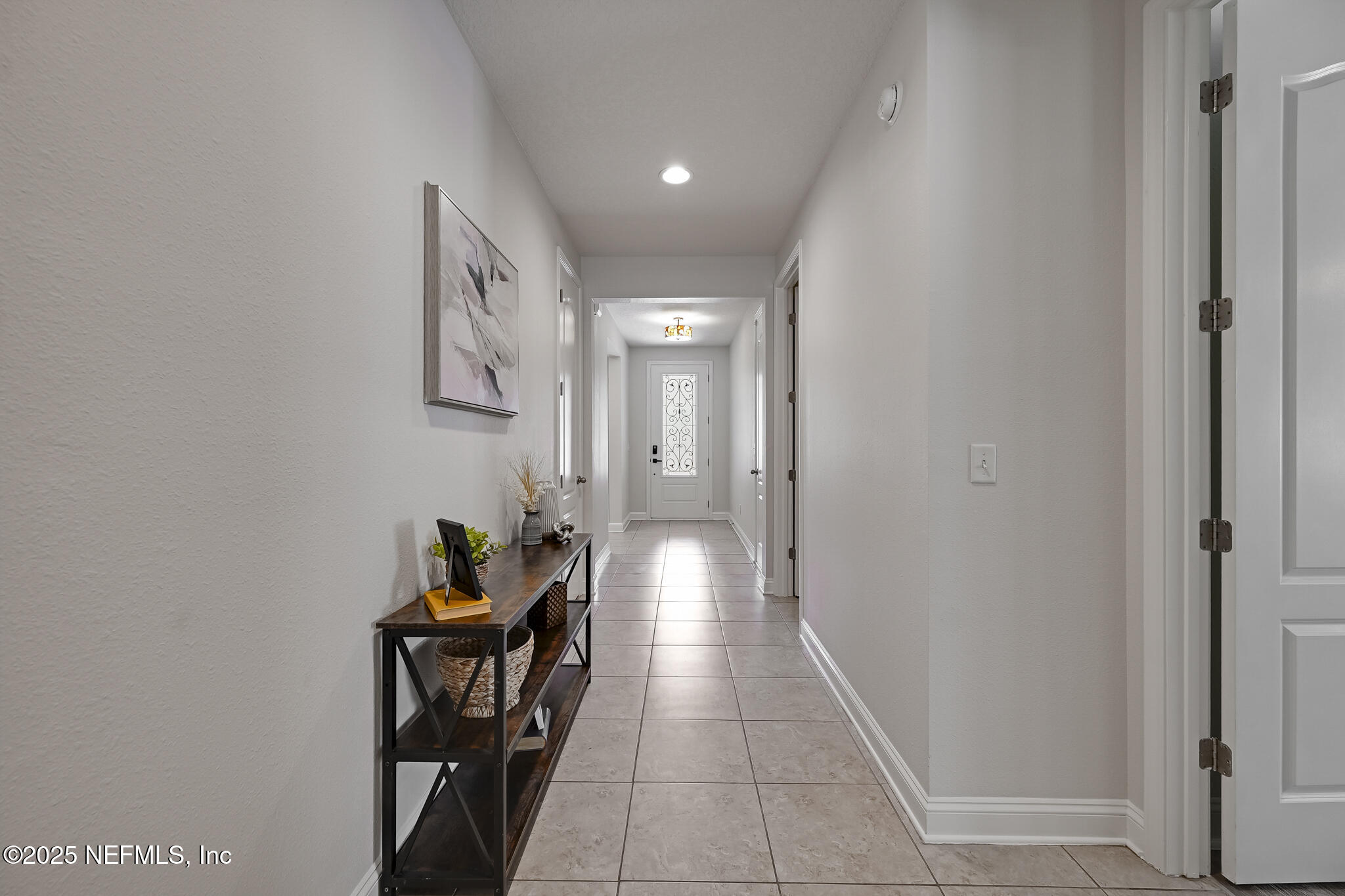 70 Quartz Place St. Augustine, FL 32086 - Photo 26 of 43 25 Foyer