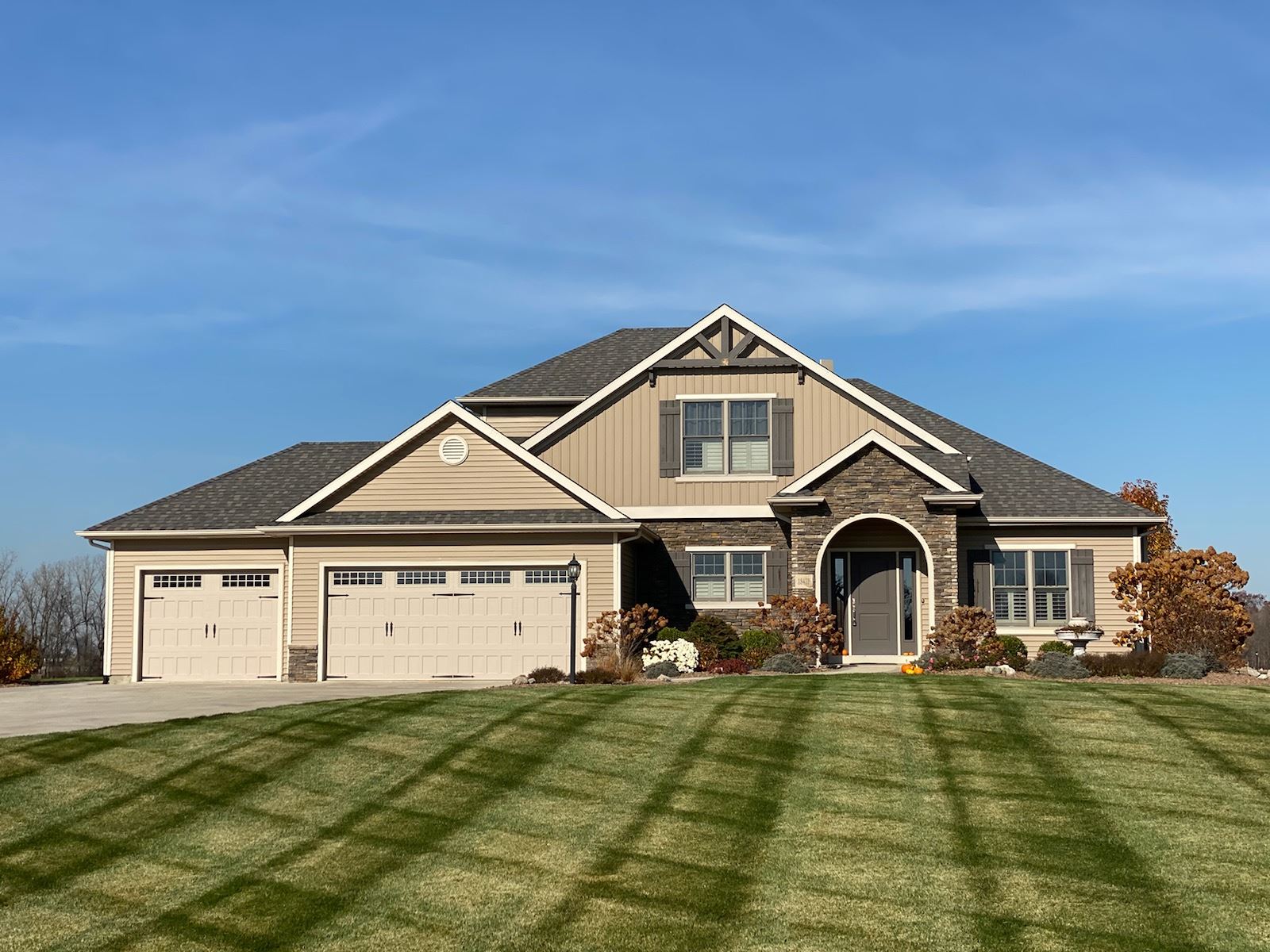 18431 Tonkel Road Auburn, IN 46706 - Photo 1 of 36 Gallery Image 1