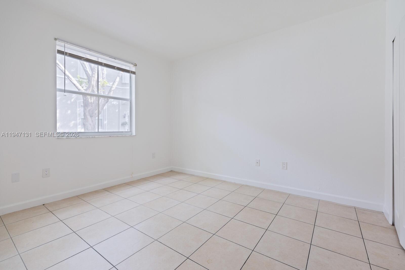 1663 Southeast 27th Drive, Unit 105 Homestead, FL 33035 - Photo 11 of 16