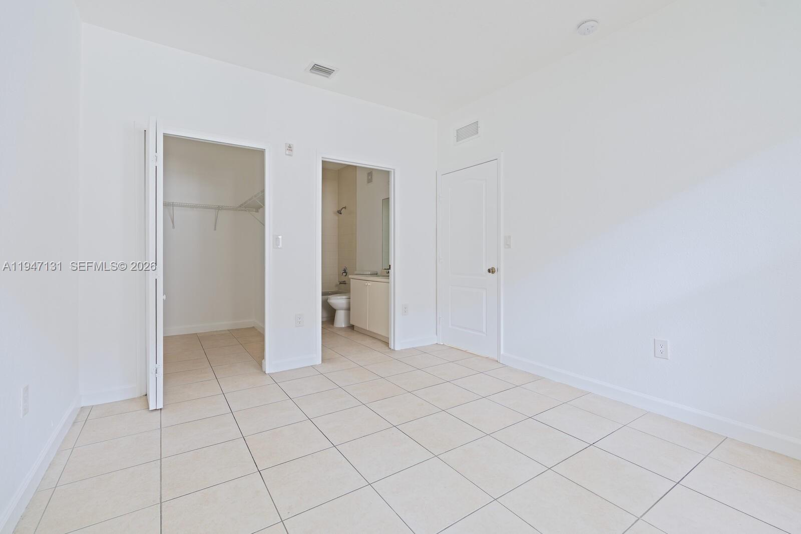 1663 Southeast 27th Drive, Unit 105 Homestead, FL 33035 - Photo 12 of 16