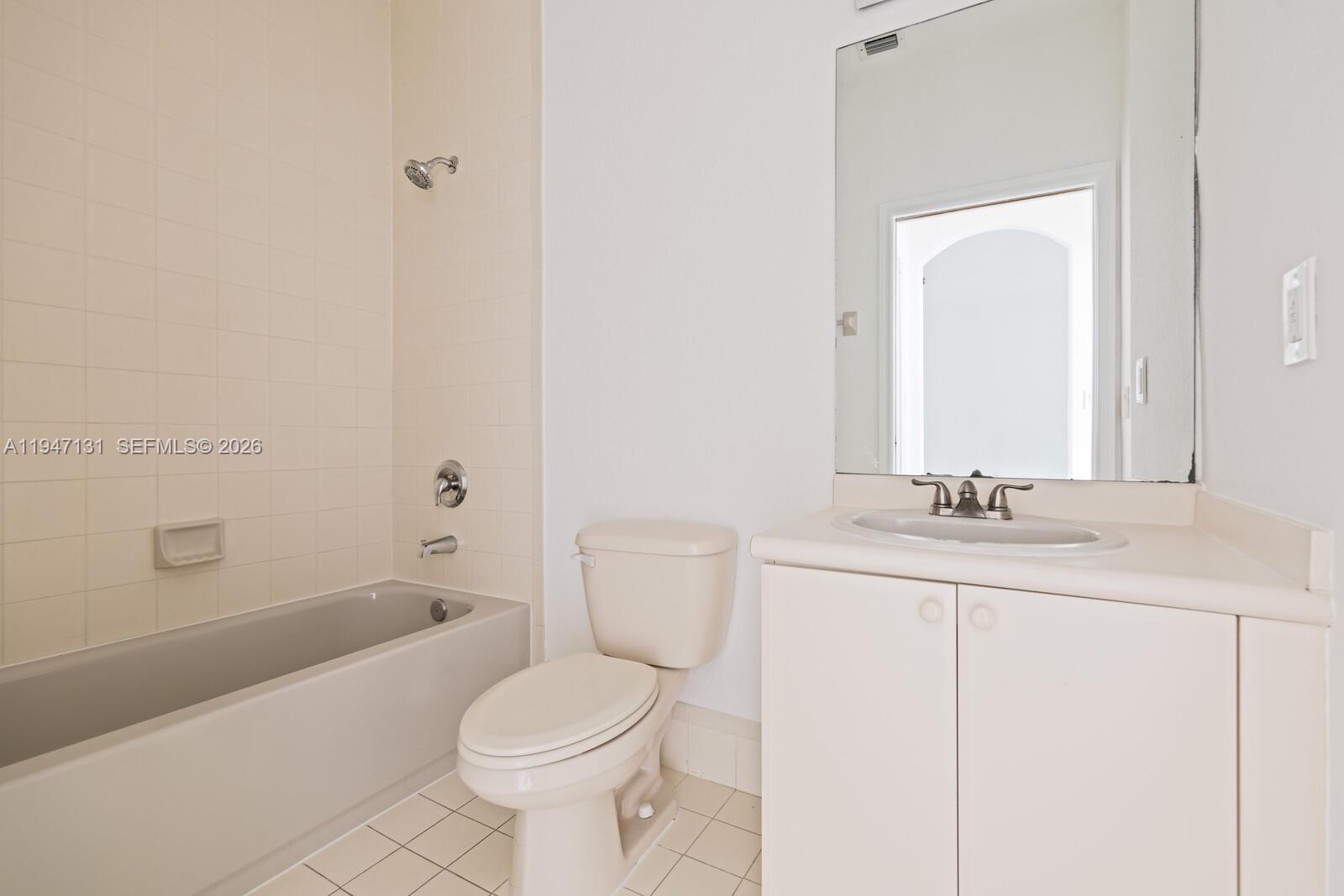 1663 Southeast 27th Drive, Unit 105 Homestead, FL 33035 - Photo 14 of 16