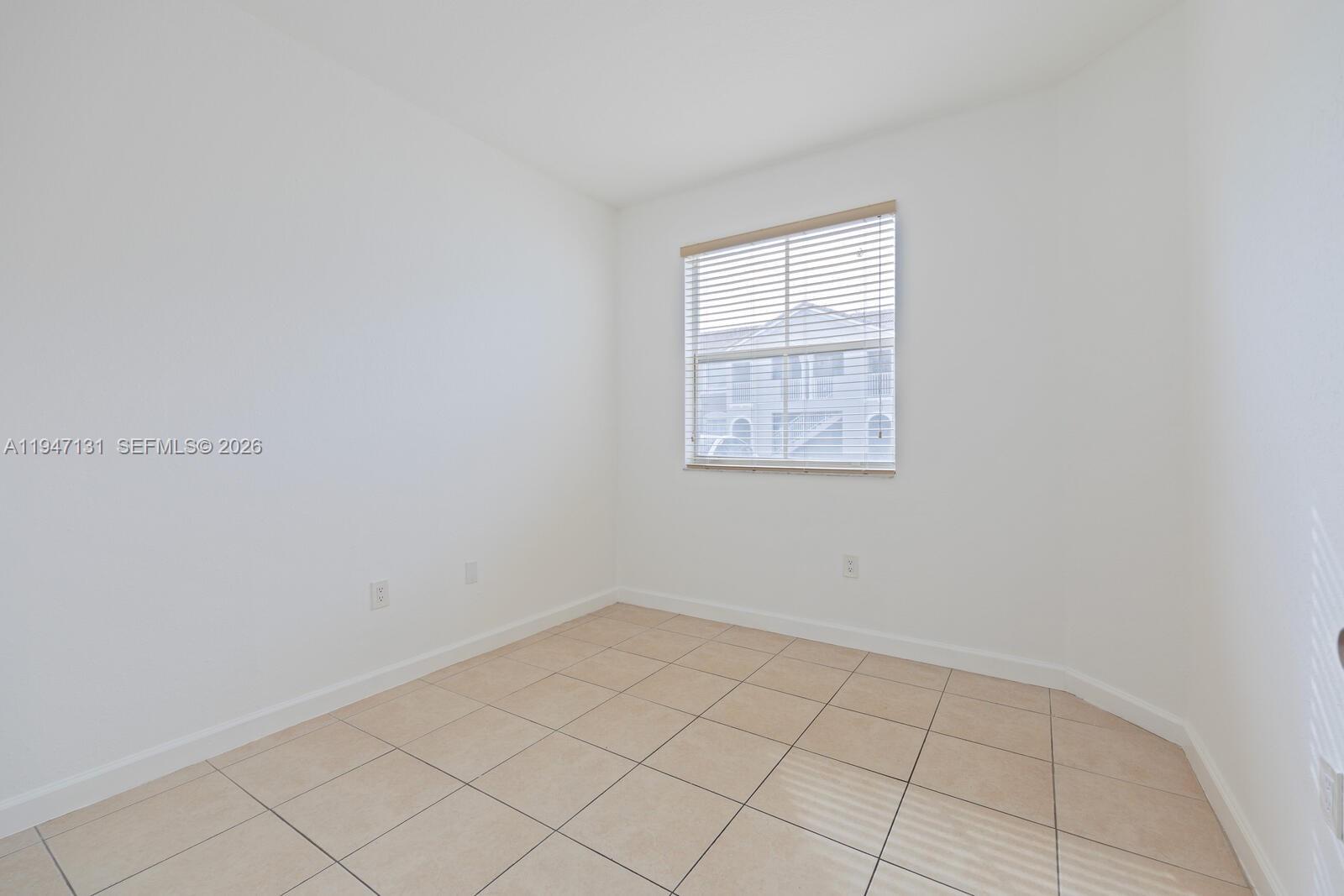 1663 Southeast 27th Drive, Unit 105 Homestead, FL 33035 - Photo 15 of 16