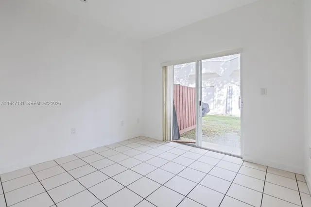 $1,600 | 1663 Southeast 27th Drive, Unit 105, Homestead, FL 33035