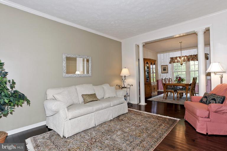 10228 Wetherburn Road Ellicott City, MD 21042 - Photo 8 of 20 Living Room
