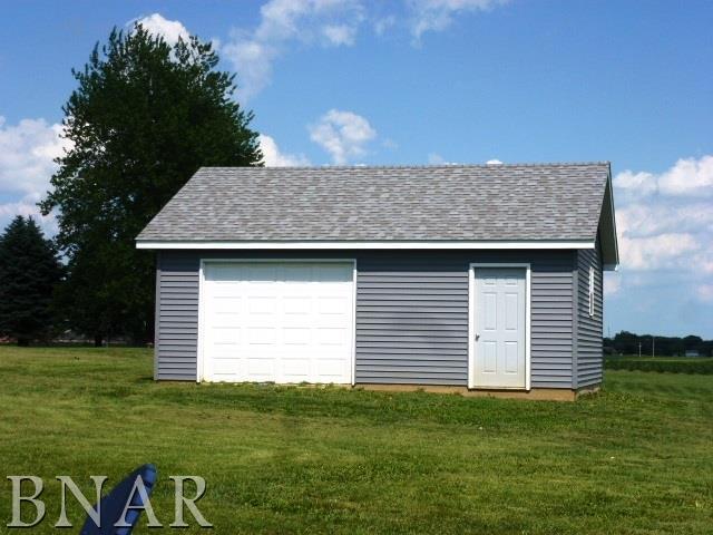 8192 Kleemann Road Clinton, IL 61727 - Photo 20 of 33