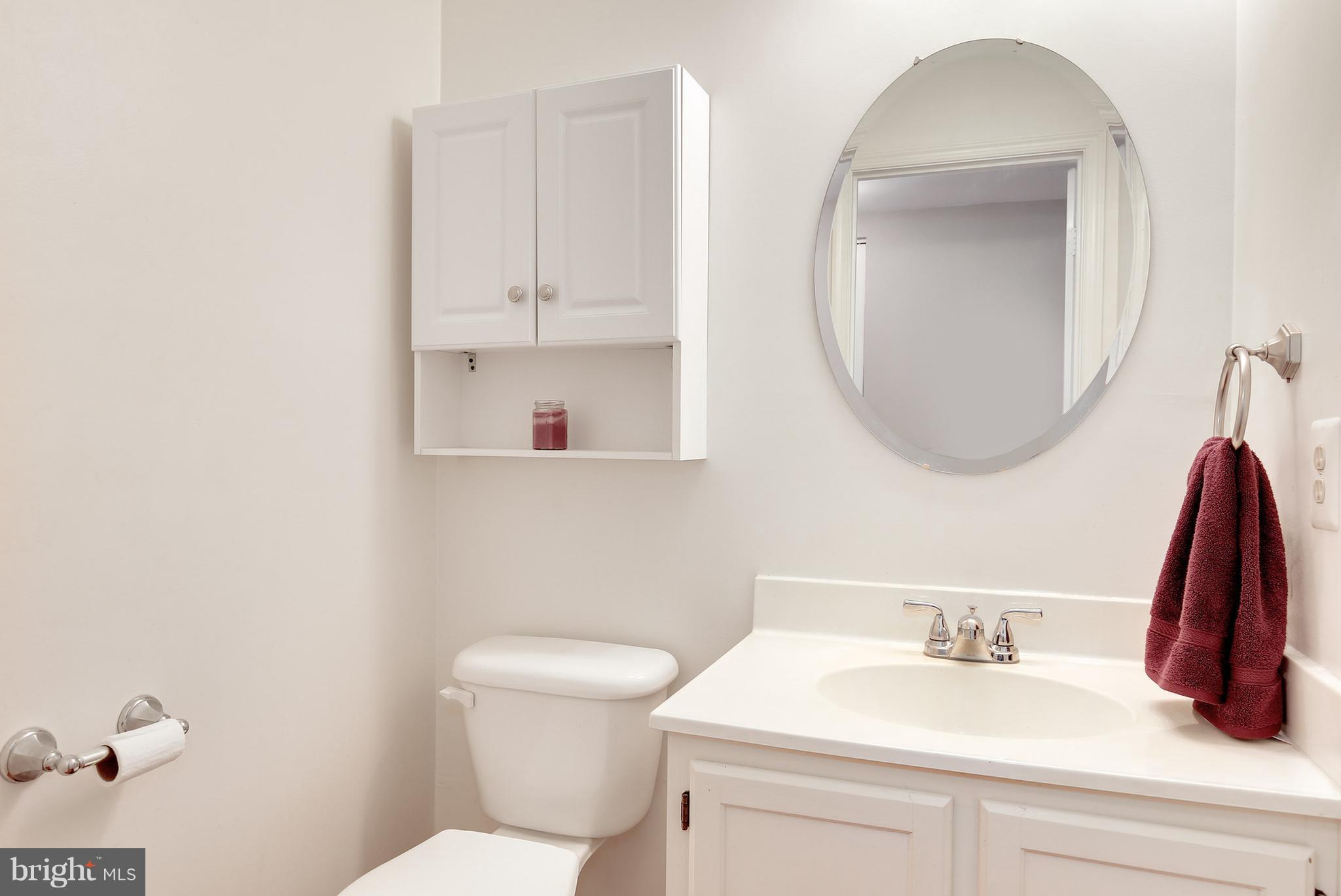 15008 Shamrock Ridge Road Silver Spring, MD 20906 - Photo 14 of 28 Bath