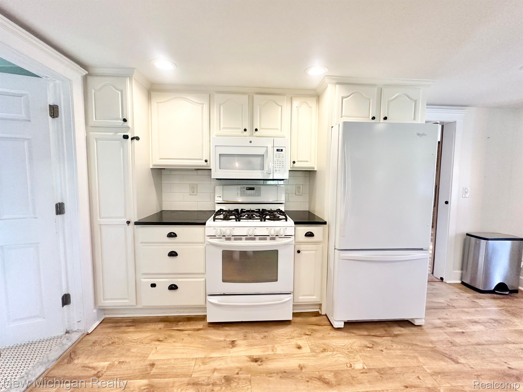 7901 Winans Lake Road Brighton, MI 48116 - Photo 22 of 42 Gallery Image 22