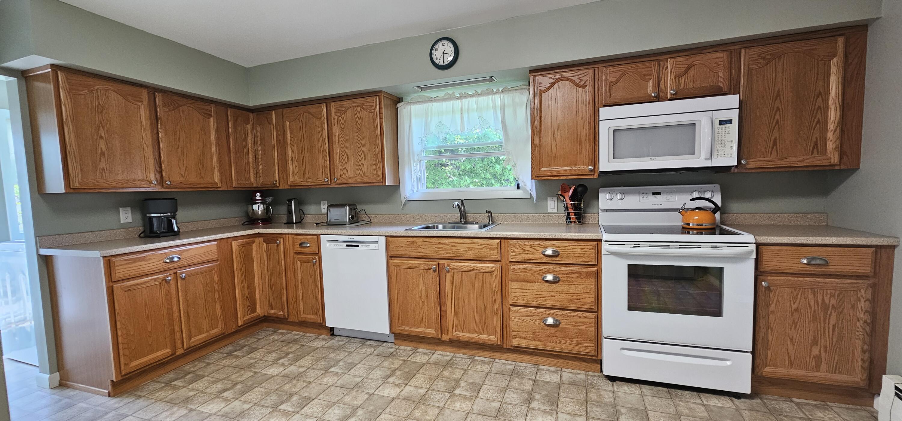 3 Middle Street Randolph, ME 04346 - Photo 8 of 21 08. Kitchen