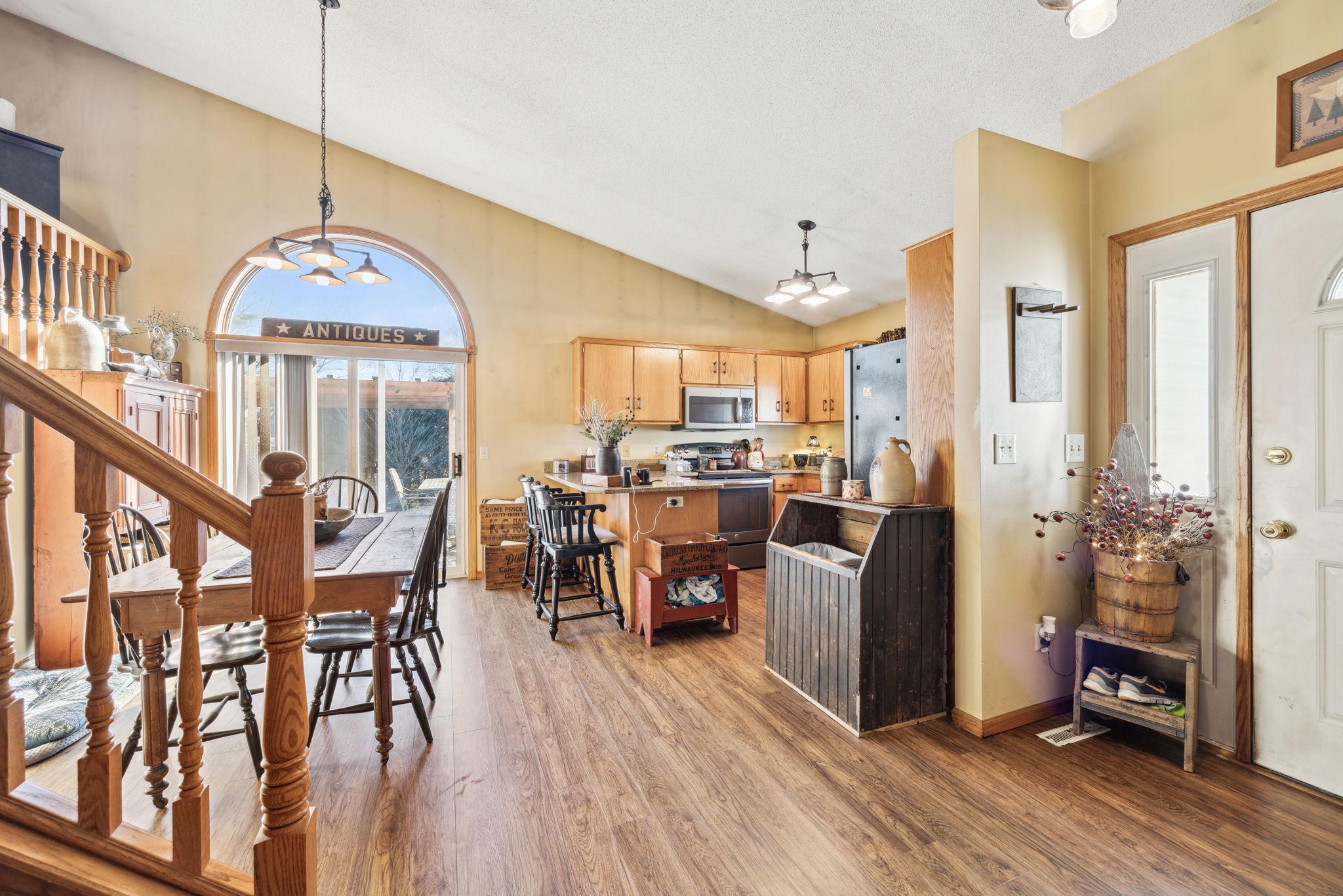 16105 Golfview Road Northeast New London, MN 56273 - Photo 14 of 31 Gallery Image 14