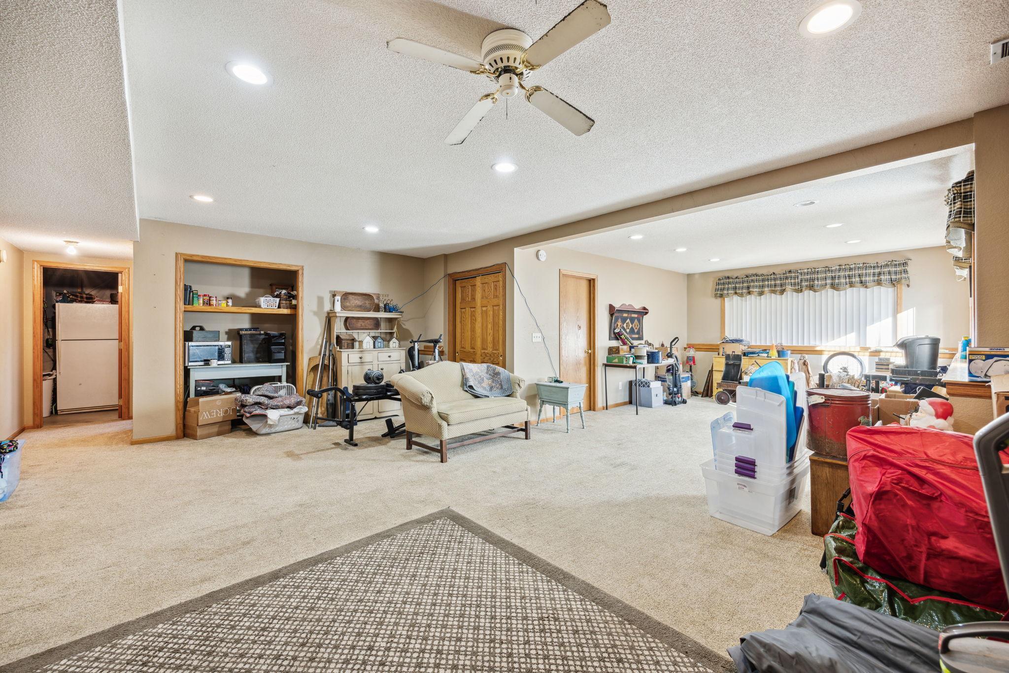 16105 Golfview Road Northeast New London, MN 56273 - Photo 20 of 31 Gallery Image 20