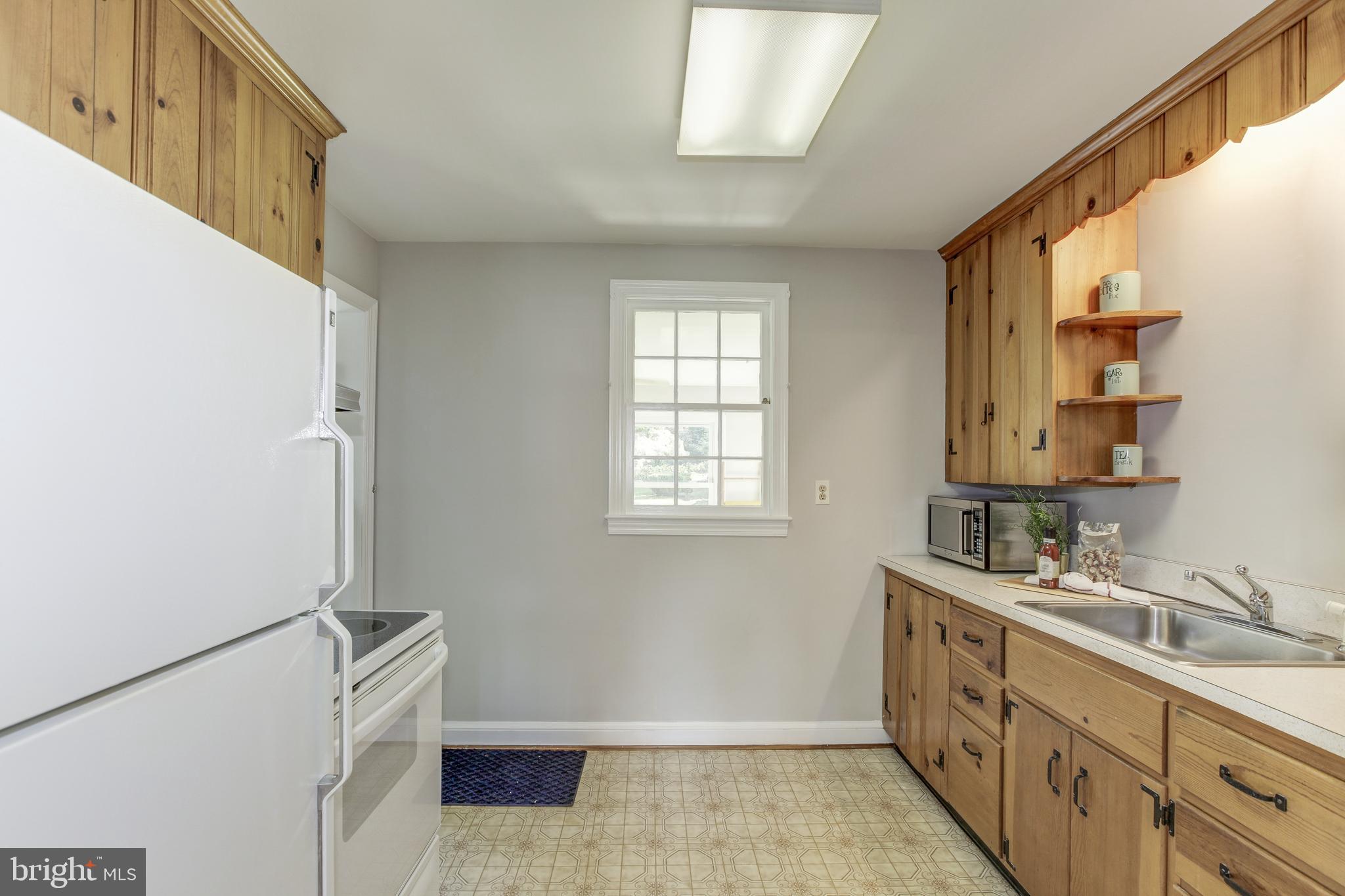 11505 Newport Mill Road Silver Spring, MD 20902 - Photo 13 of 43 Gallery Image 13