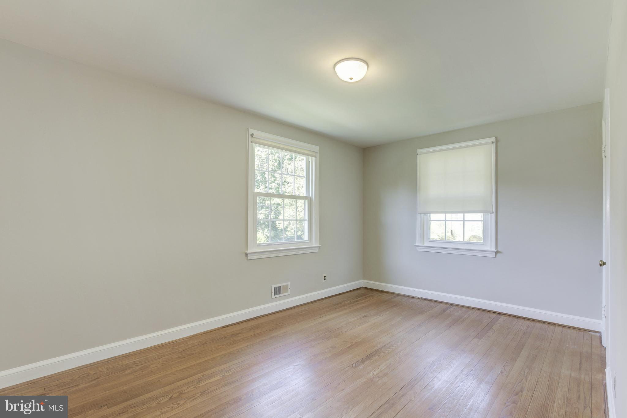 11505 Newport Mill Road Silver Spring, MD 20902 - Photo 26 of 43 Gallery Image 26