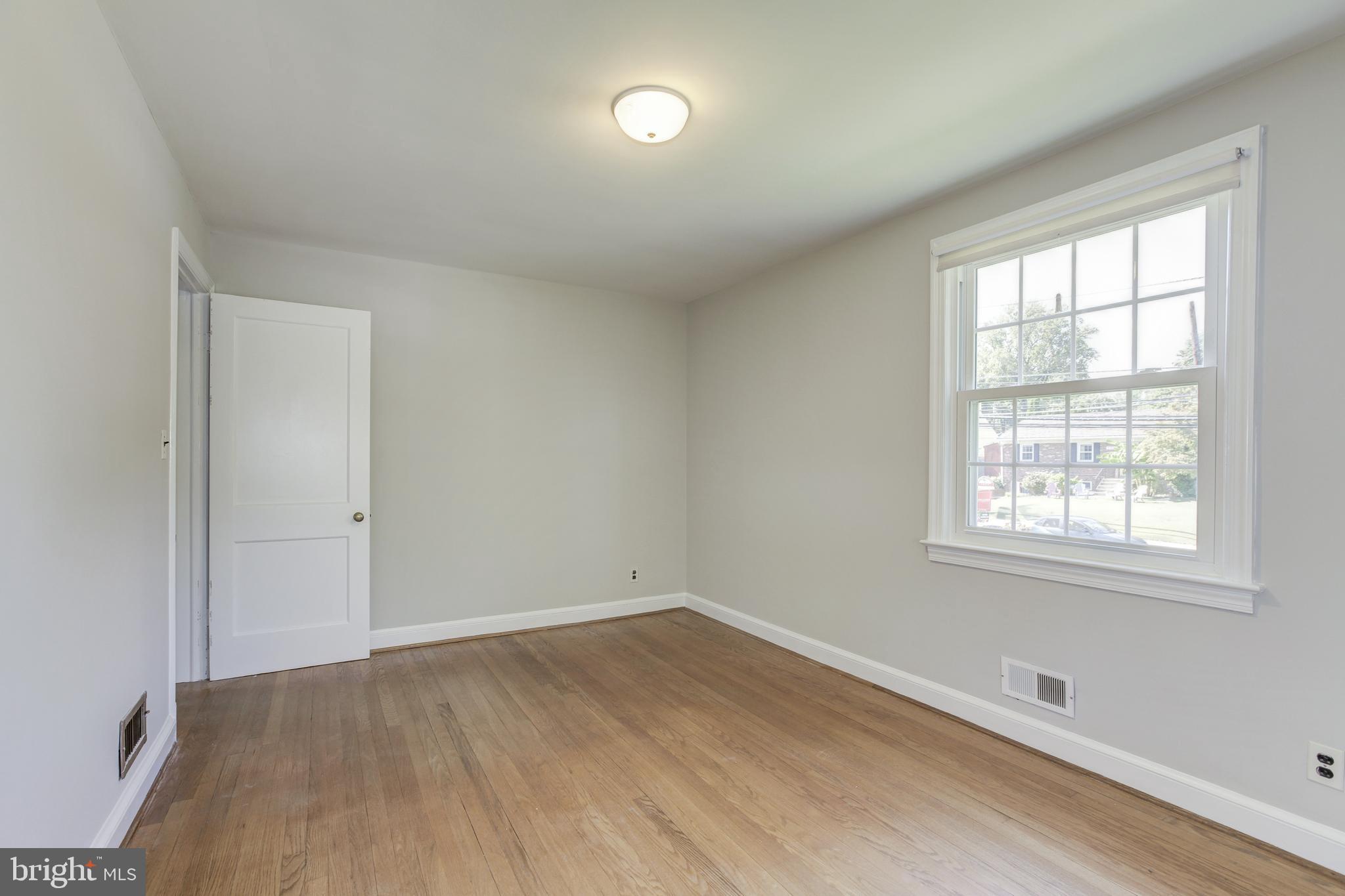 11505 Newport Mill Road Silver Spring, MD 20902 - Photo 27 of 43 Gallery Image 27