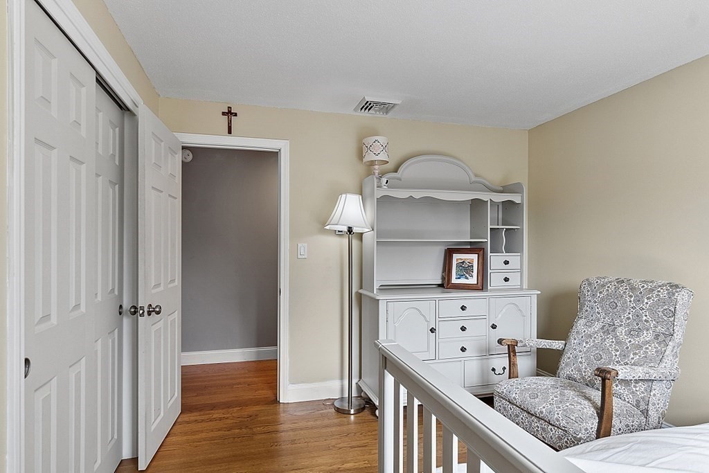 19 Redwood Road Lunenburg, MA 01462 - Photo 15 of 33 Gallery Image 15