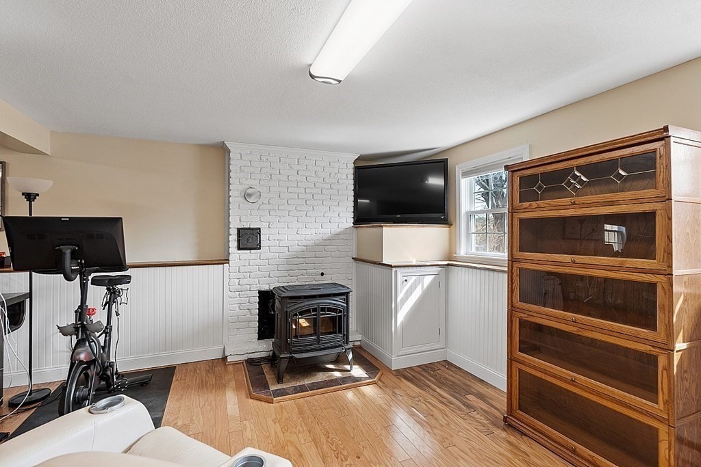 19 Redwood Road Lunenburg, MA 01462 - Photo 26 of 33 Gallery Image 26