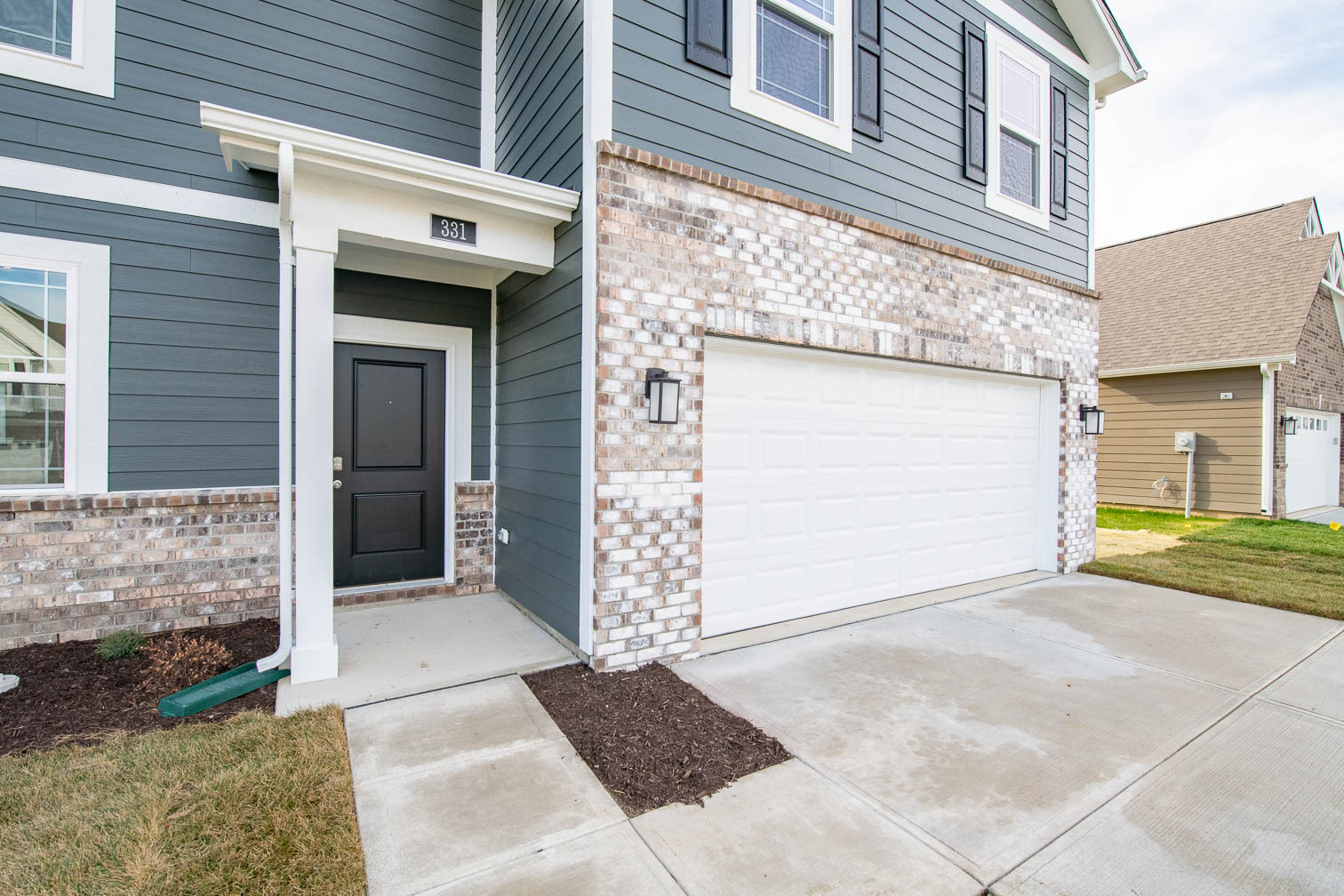 331 Limerick Lane Pendleton, IN 46064 - Photo 3 of 52