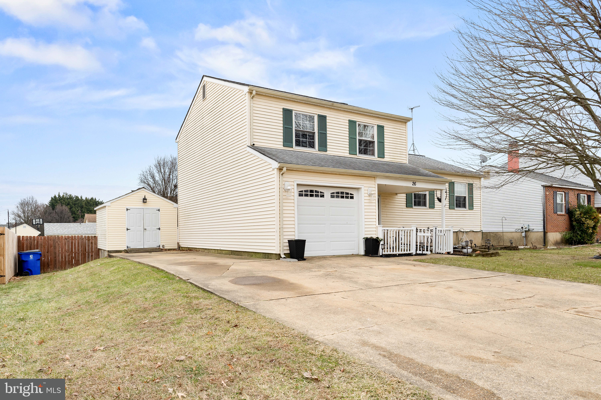 26 Southbridge Road Bear, DE 19701 - Photo 1 of 29 Side View