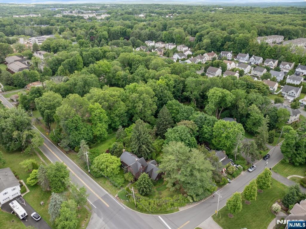 148 Spring Valley Road Montvale, NJ 07645 - Photo 29 of 31