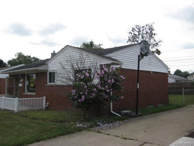 7712 Elm Street Taylor, MI 48180 - Photo 2 of 20