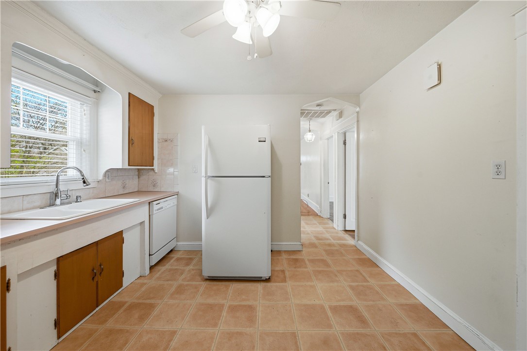 58 Progress Street Lincoln, RI 02865 - Photo 13 of 40