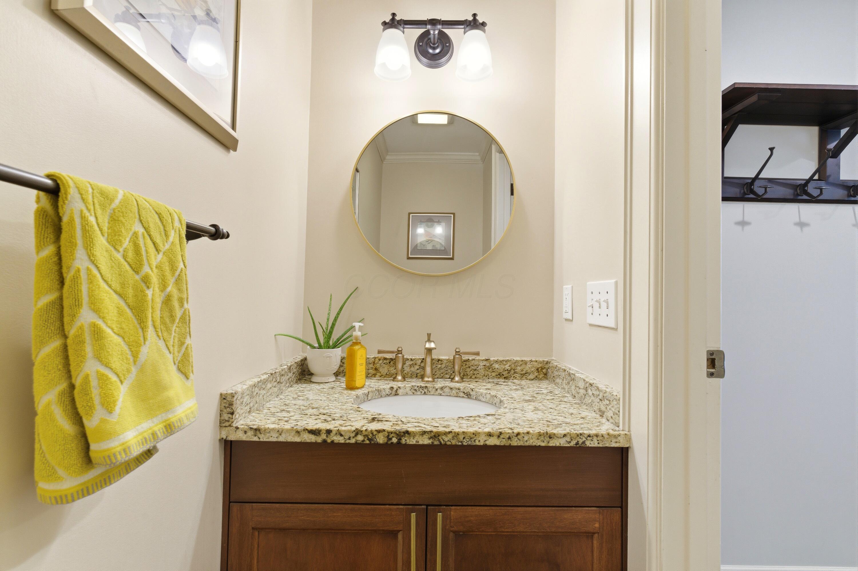 2478 Bryden Road Columbus, OH 43209 - Photo 28 of 78 !st Floor Hall Bath