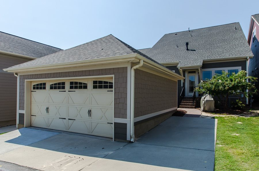 1407 Van Page Boulevard Raleigh, NC 27607 - Photo 23 of 25 Garage