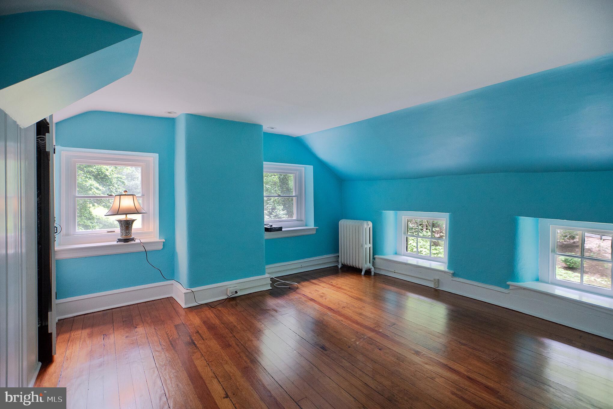 1169 Radnor Road Wayne, PA 19087 - Photo 23 of 33
