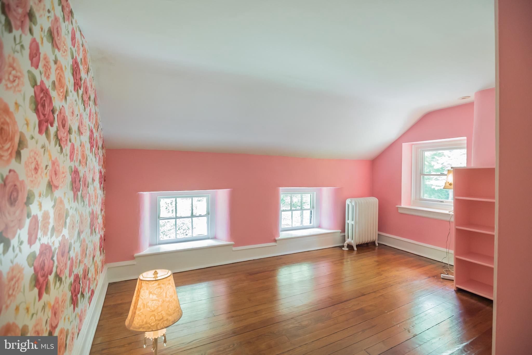 1169 Radnor Road Wayne, PA 19087 - Photo 24 of 33