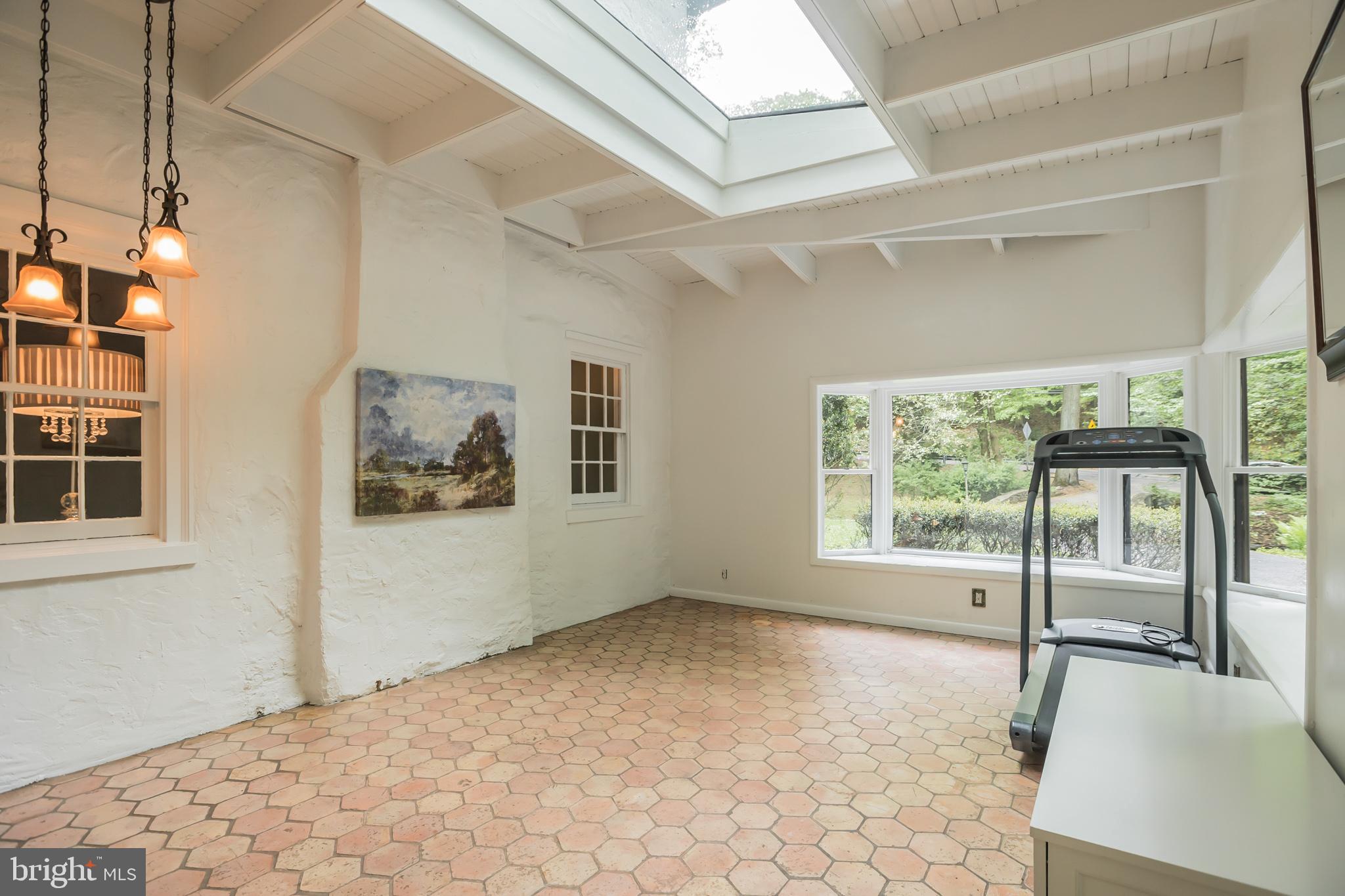 1169 Radnor Road Wayne, PA 19087 - Photo 6 of 33