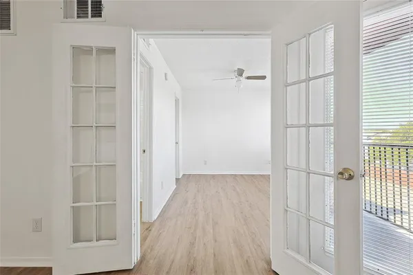 $900 | 9839 Walnut Street, Unit 306, Dallas, TX 75243
