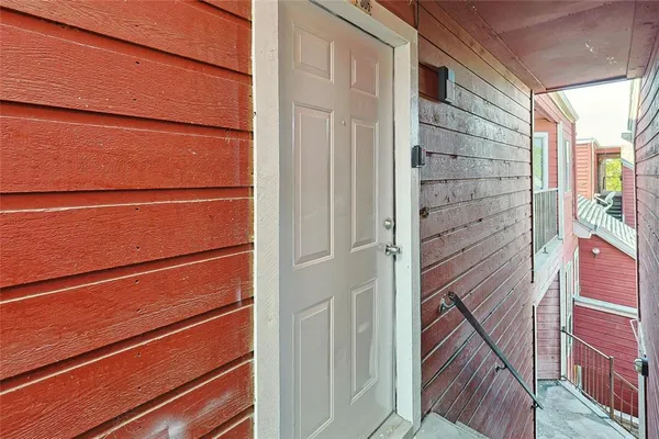 $900 | 9839 Walnut Street, Unit 306, Dallas, TX 75243