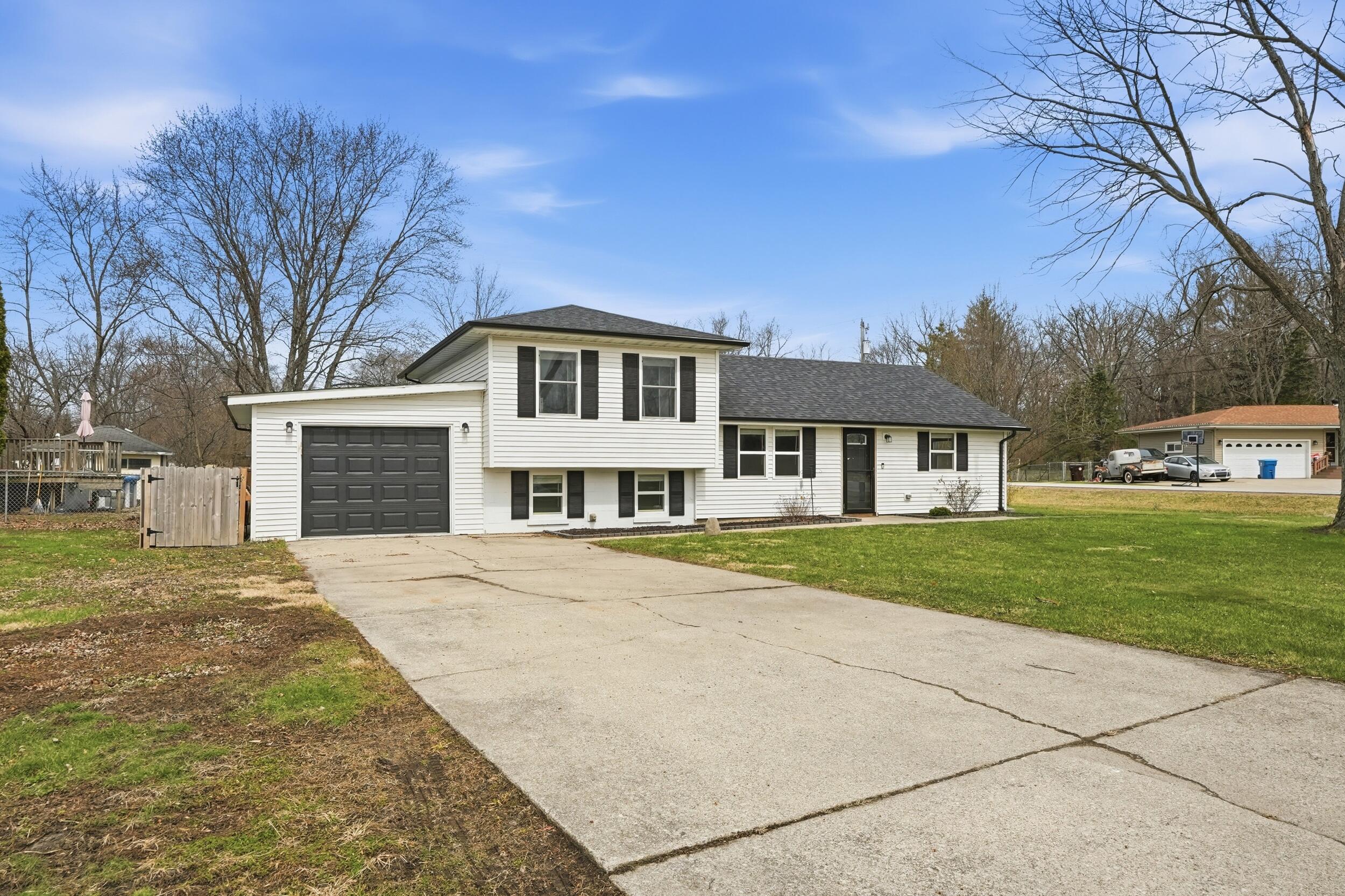 4906 West 109th Avenue Crown Point, IN 46307 - Photo 2 of 27 2500x1666