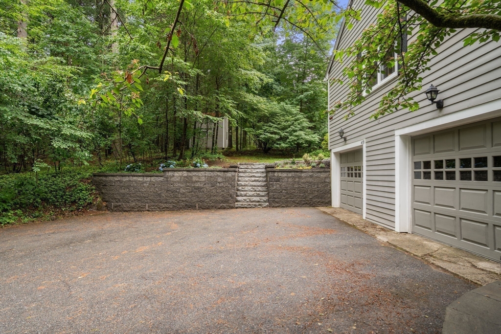 409 North Road Sudbury, MA 01776 - Photo 33 of 36