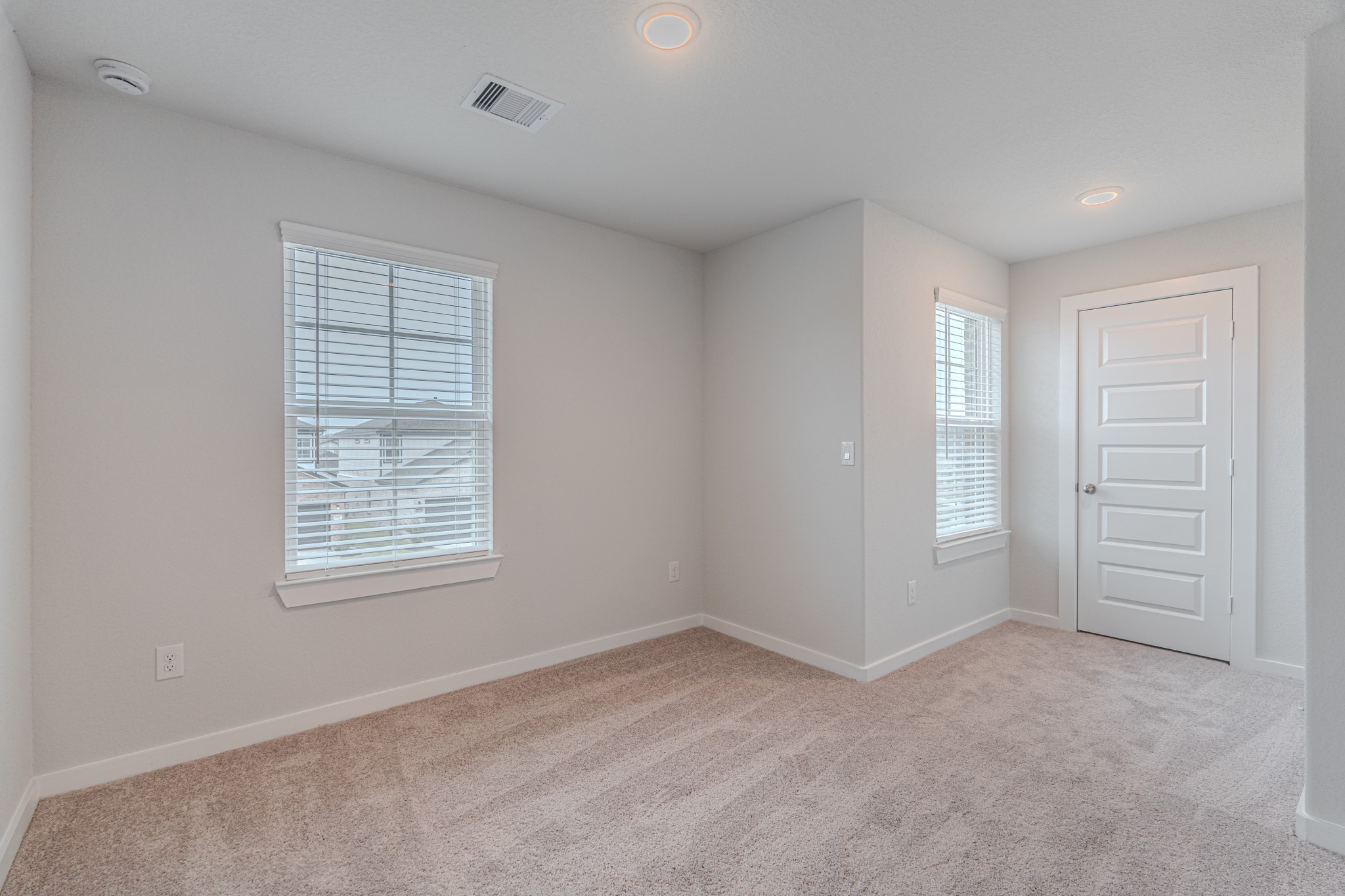 8570 Blueberry Ash Street Magnolia, TX 77354 - Photo 28 of 30 an empty room with windows