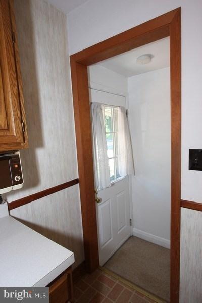412 West Maple Road Linthicum Heights, MD 21090 - Photo 9 of 28