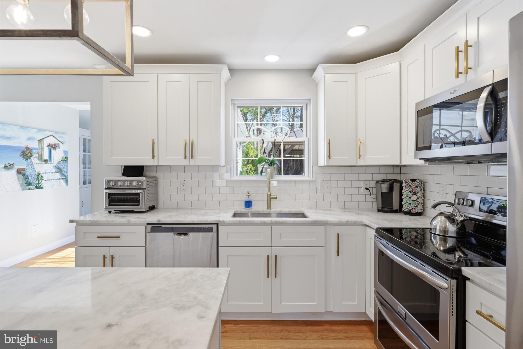 551 School House Road Williamstown, NJ 08094 - Photo 9 of 34