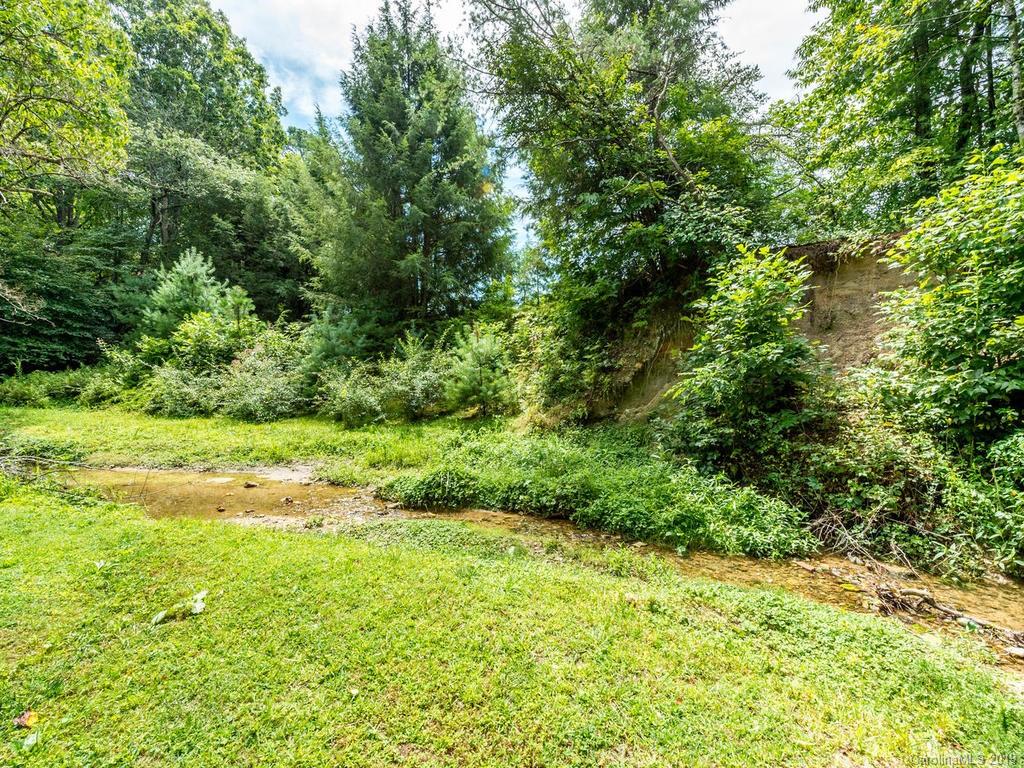 482 Blue House Road Hendersonville, NC 28792 - Photo 24 of 33 Gallery Image 24