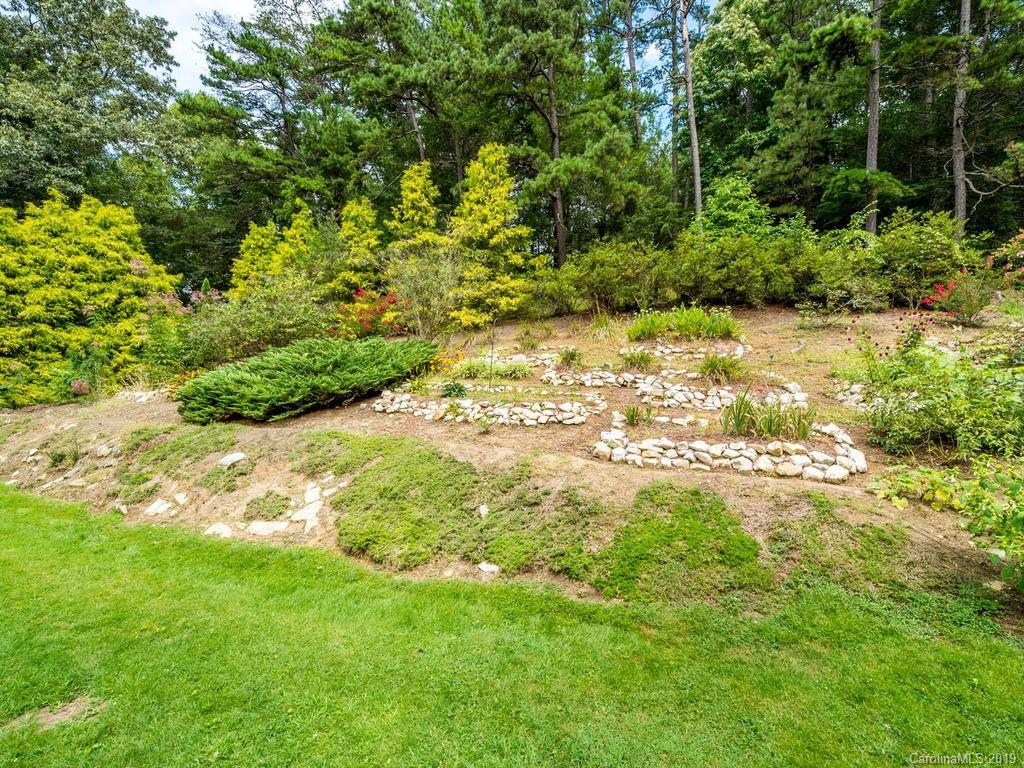 482 Blue House Road Hendersonville, NC 28792 - Photo 27 of 33 Gallery Image 27