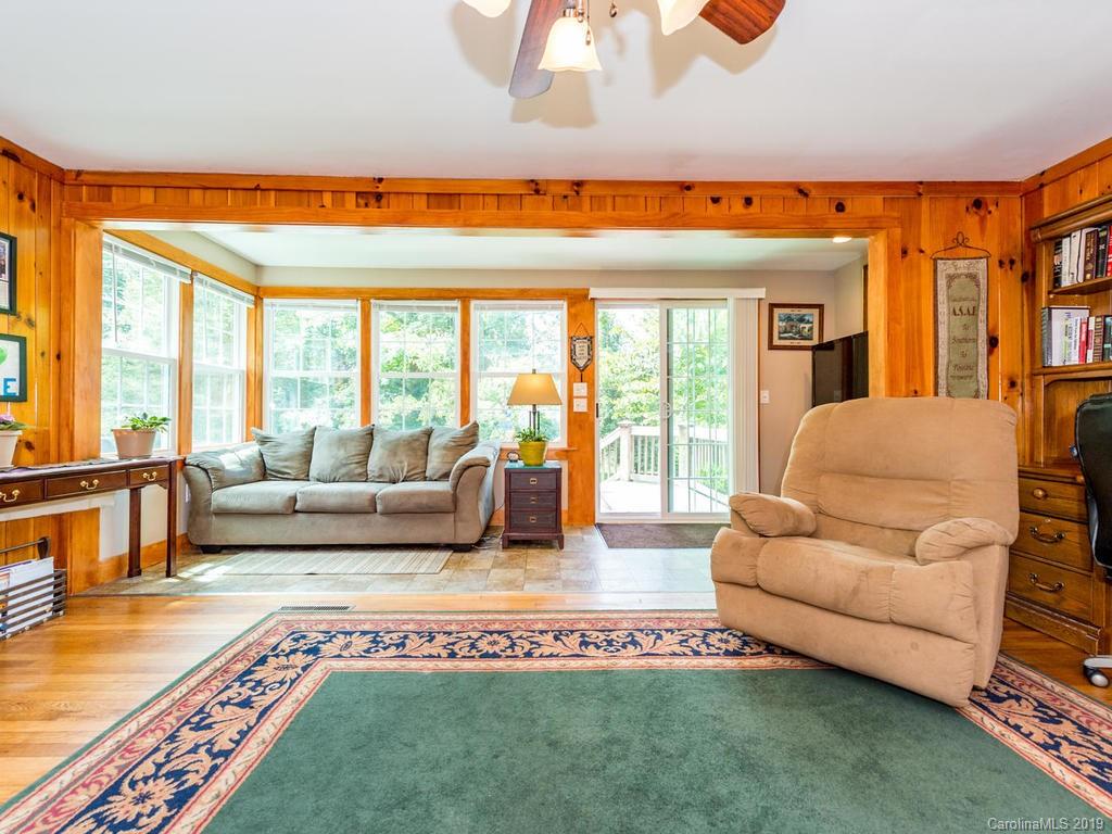 482 Blue House Road Hendersonville, NC 28792 - Photo 6 of 33 Gallery Image 6