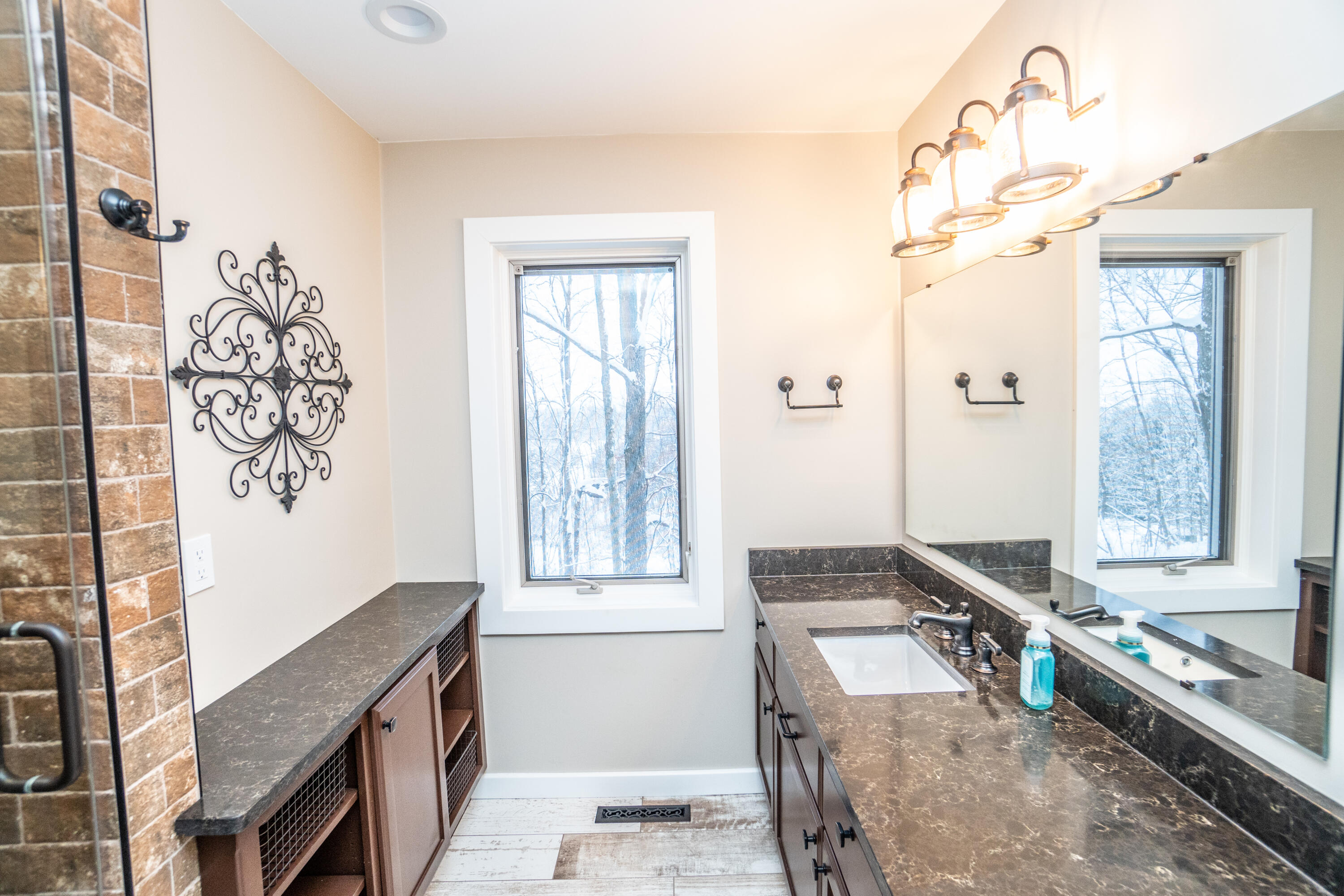 4593 Beaver Dam Road Barton, WI 53090 - Photo 15 of 45 DSC03405