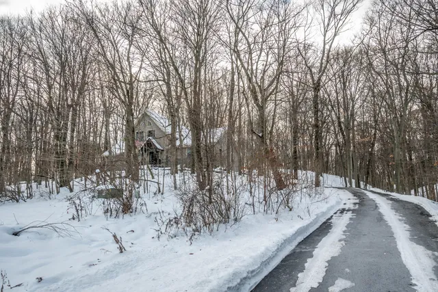 $629,900 | 4593 Beaver Dam Road, Barton, WI 53090