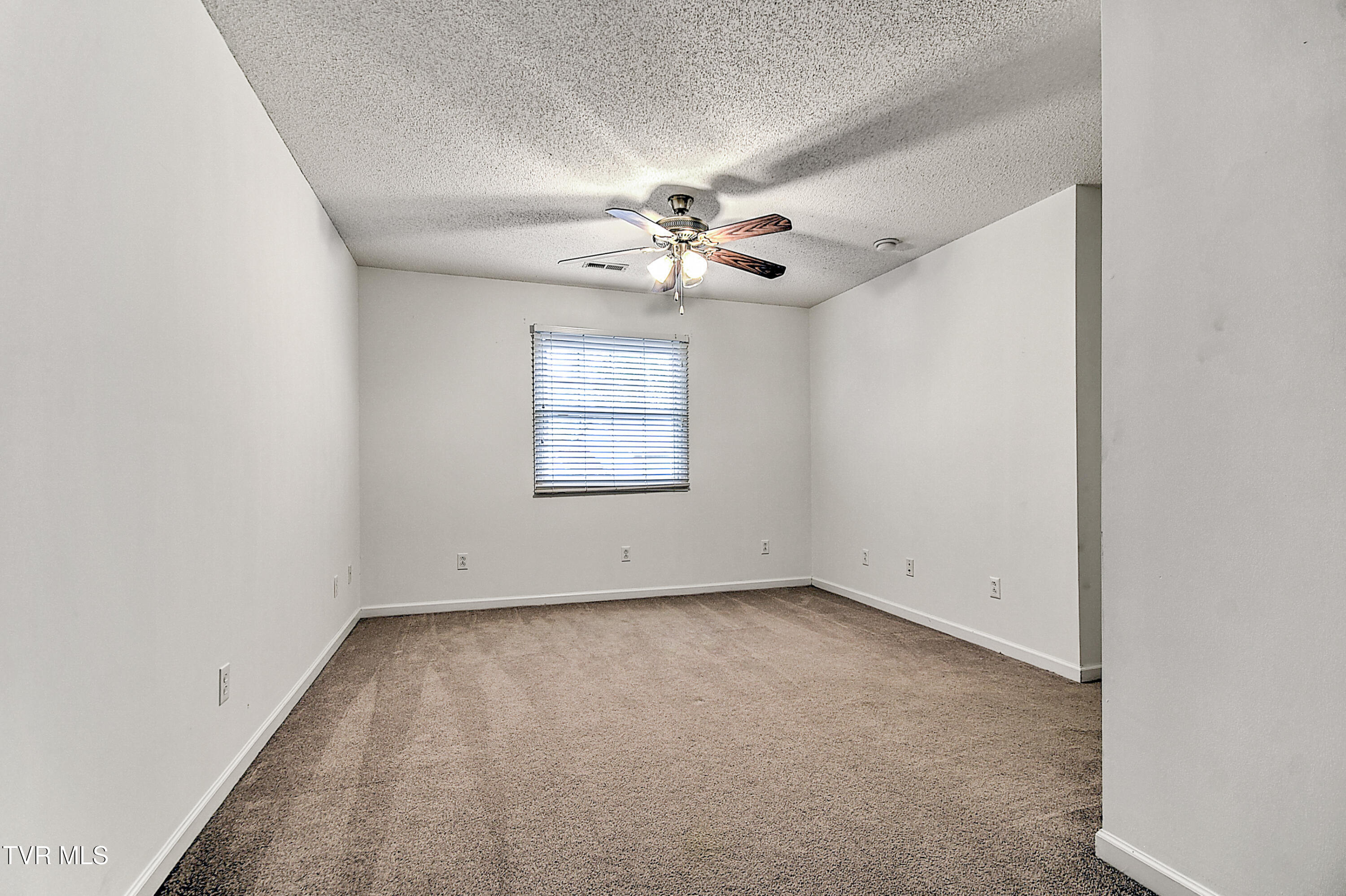 13 Cherokee Ridge Court, Unit 13 Johnson City, TN 37604 - Photo 27 of 39 13 Cherokee Ridge RH-25