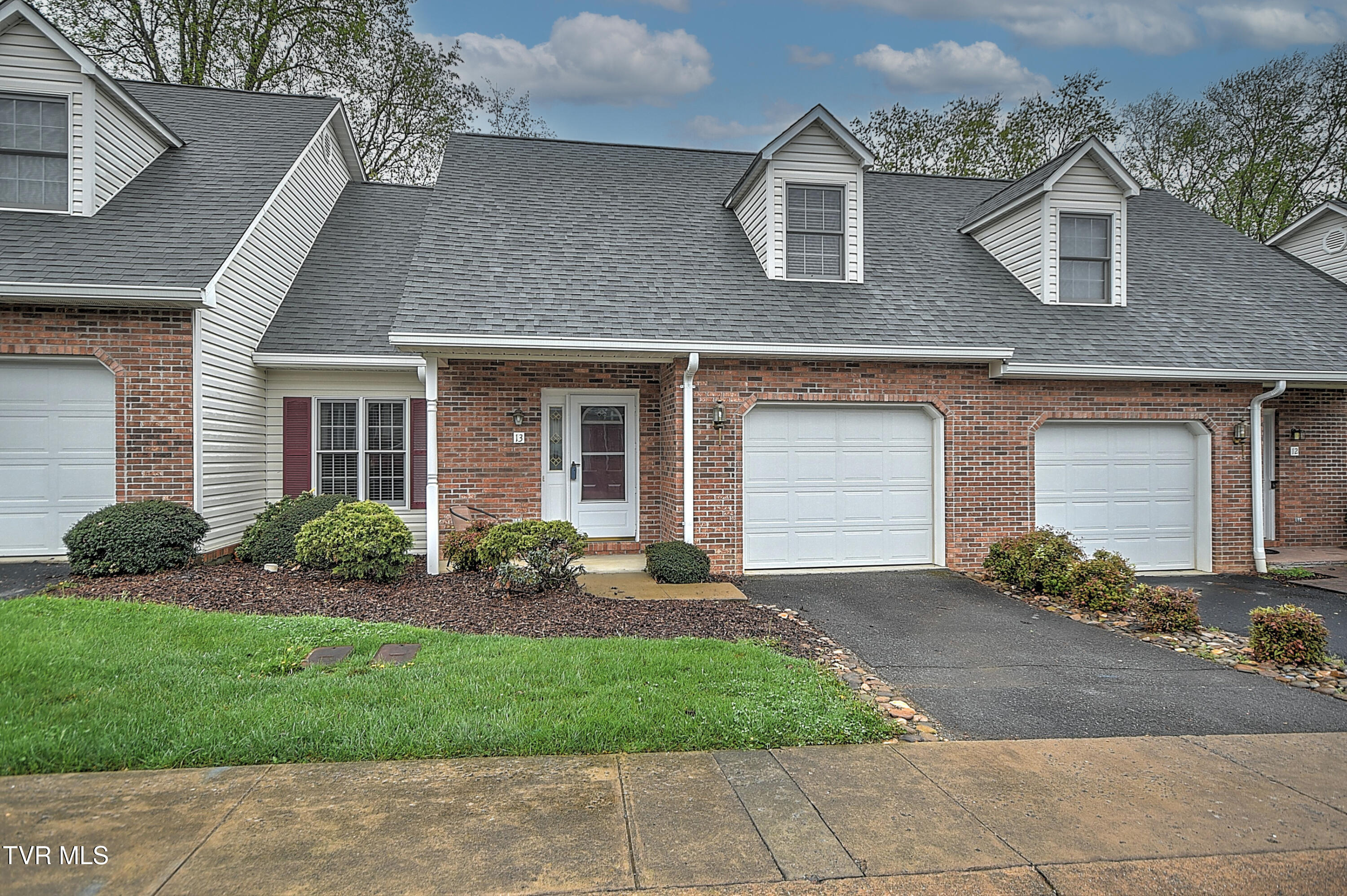 13 Cherokee Ridge Court, Unit 13 Johnson City, TN 37604 - Photo 38 of 39 13 Last Cherokee Ridge RH-4 copy