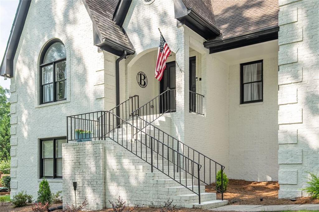 30 Westover Drive Southwest Rome, GA 30165 - Photo 2 of 51 a view of an entrance to house