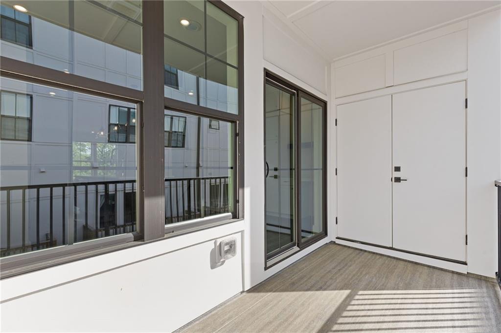 201 New Street, Unit 3205 Decatur, GA 30030 - Photo 9 of 21 Gallery Image 9