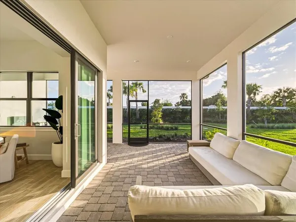 $695,000 | 6013 Silver Grass Court, Nokomis, FL 34275